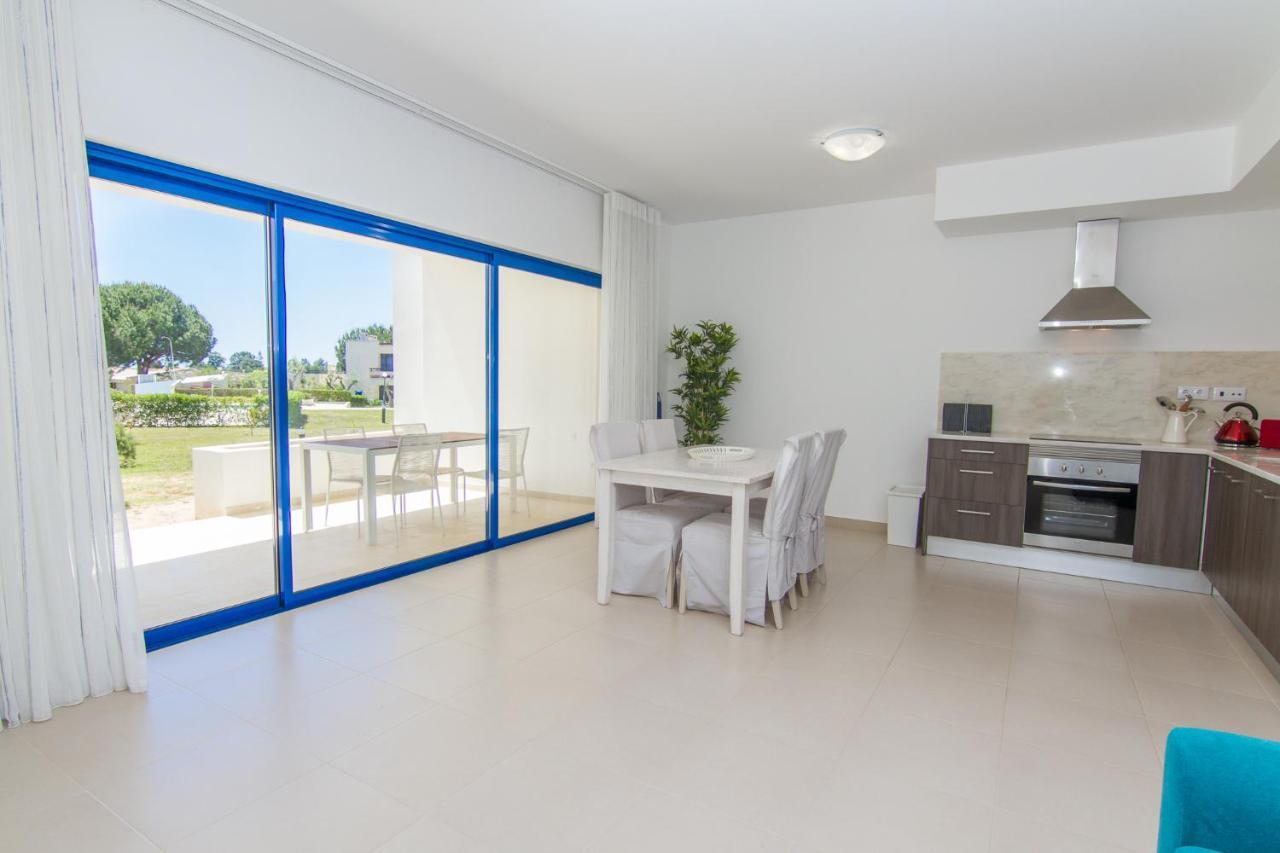 Apartamentos Clube Da Bemposta Алвор Экстерьер фото