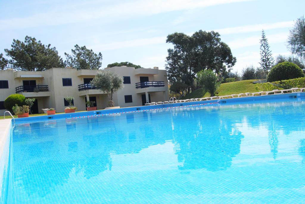 Apartamentos Clube Da Bemposta Алвор Экстерьер фото